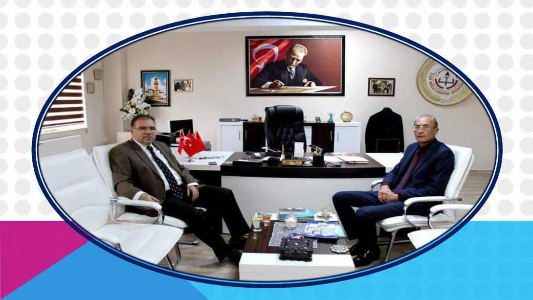 Sayın Kaymakamımız Mehmet TÜRKÖZ İlçe Milli Eğitim Müdürlüğümüzü Ziyaret Etti 